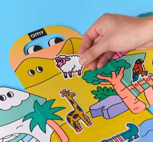 Libro con pegatinas Montessori - Animals