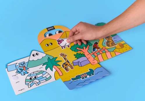 Libro con pegatinas Montessori - Animals